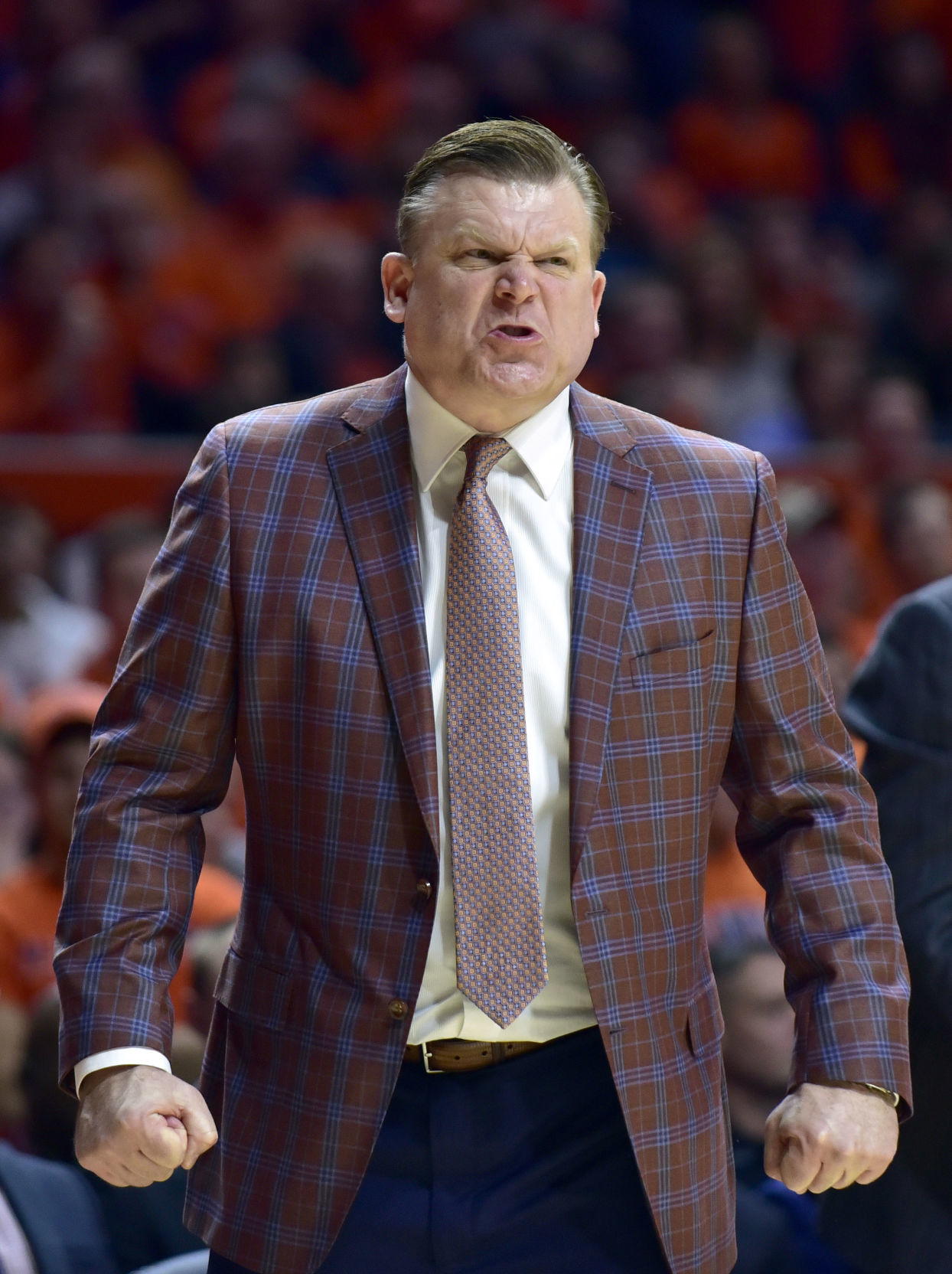 FIGHTING ILLINI (12-12, 2-9)